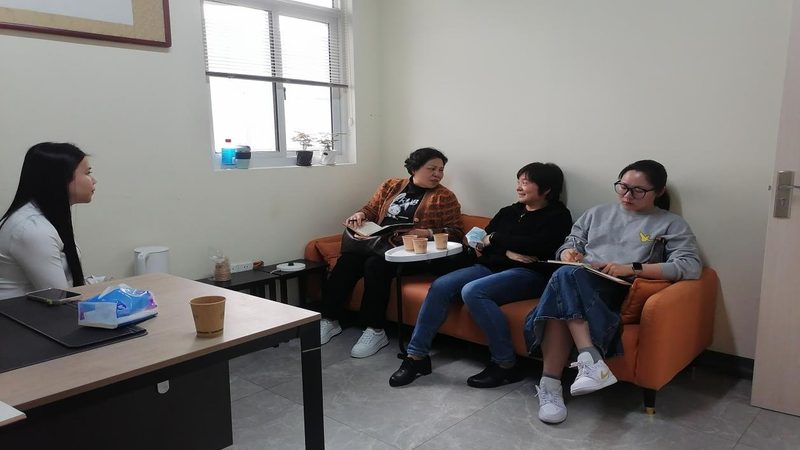 虽然酒店管理培训的费用可能较高，但其所带来的价值是显而易见的：